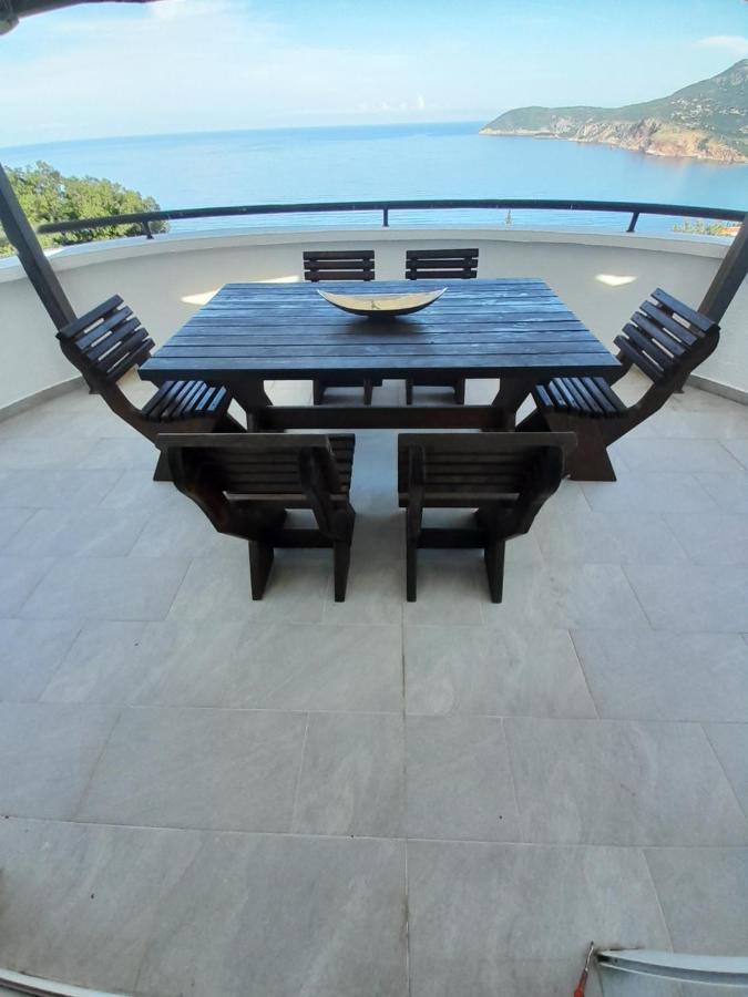 Apartmani Buena Vista بار المظهر الخارجي الصورة