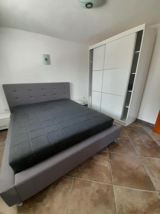 Apartmani Buena Vista بار المظهر الخارجي الصورة