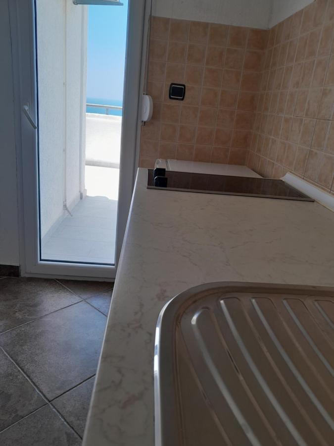 Apartmani Buena Vista بار المظهر الخارجي الصورة
